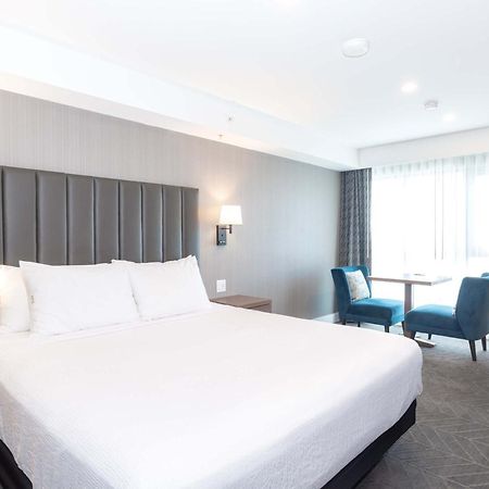 Sandman Signature Saskatoon South Hotel Екстер'єр фото