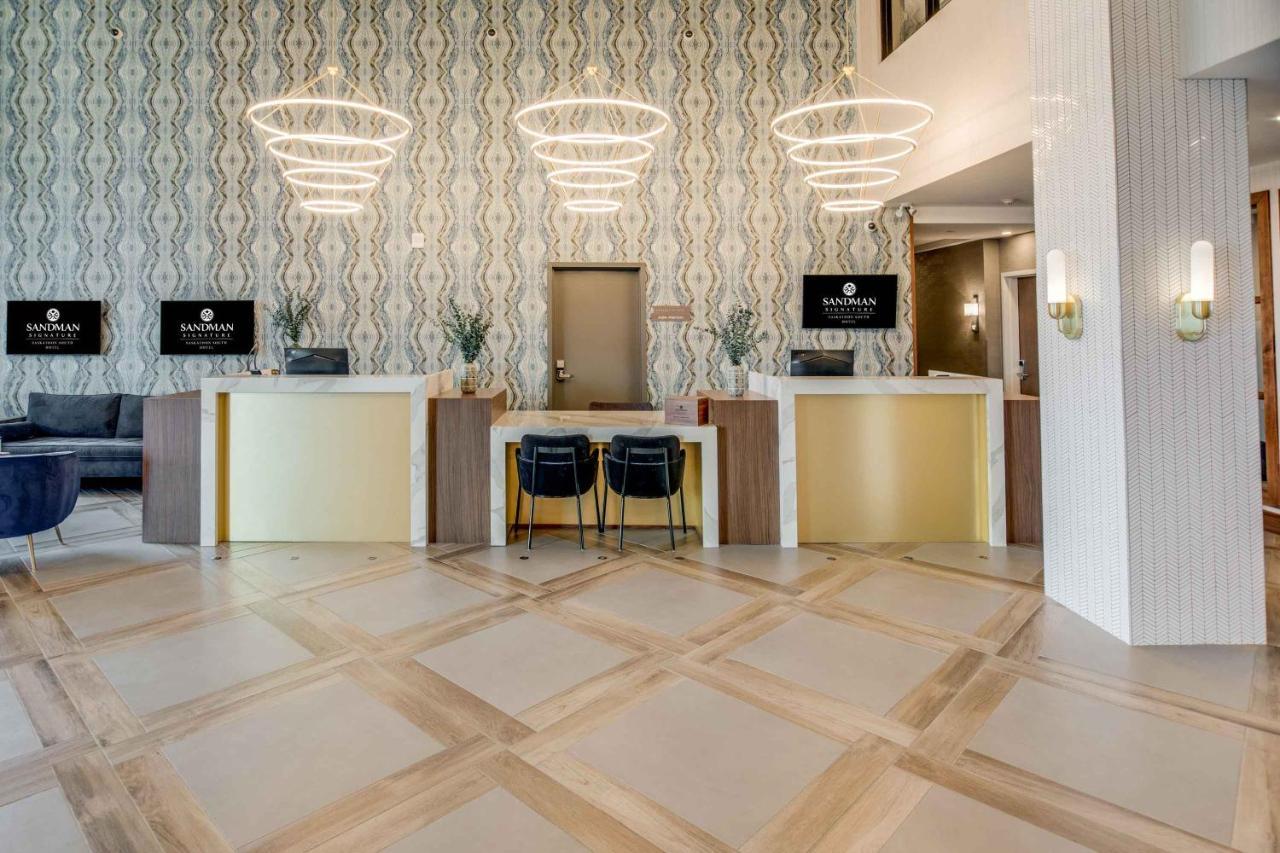 Sandman Signature Saskatoon South Hotel Екстер'єр фото