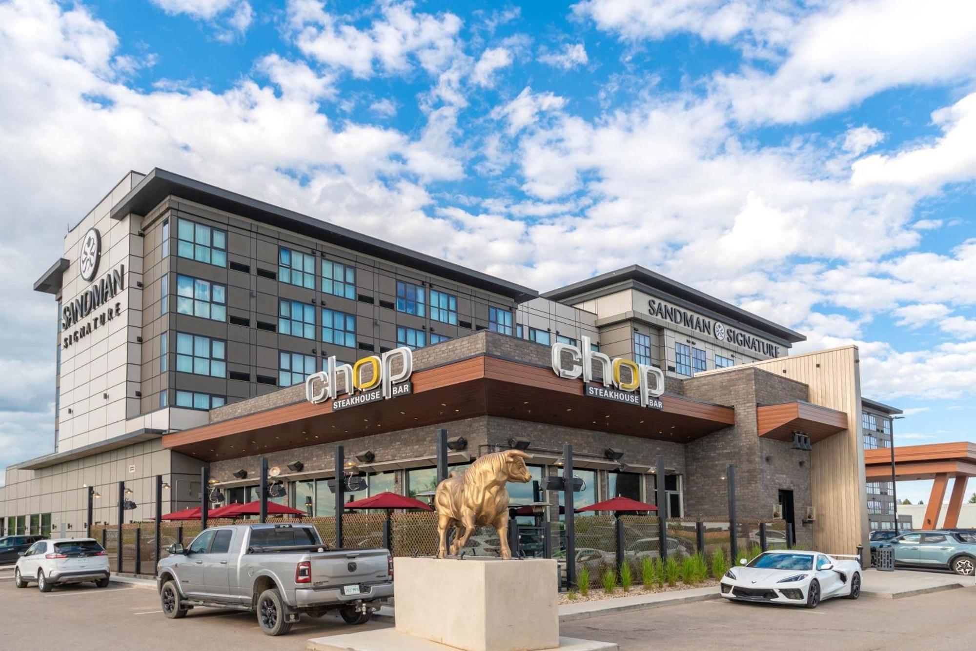 Sandman Signature Saskatoon South Hotel Екстер'єр фото