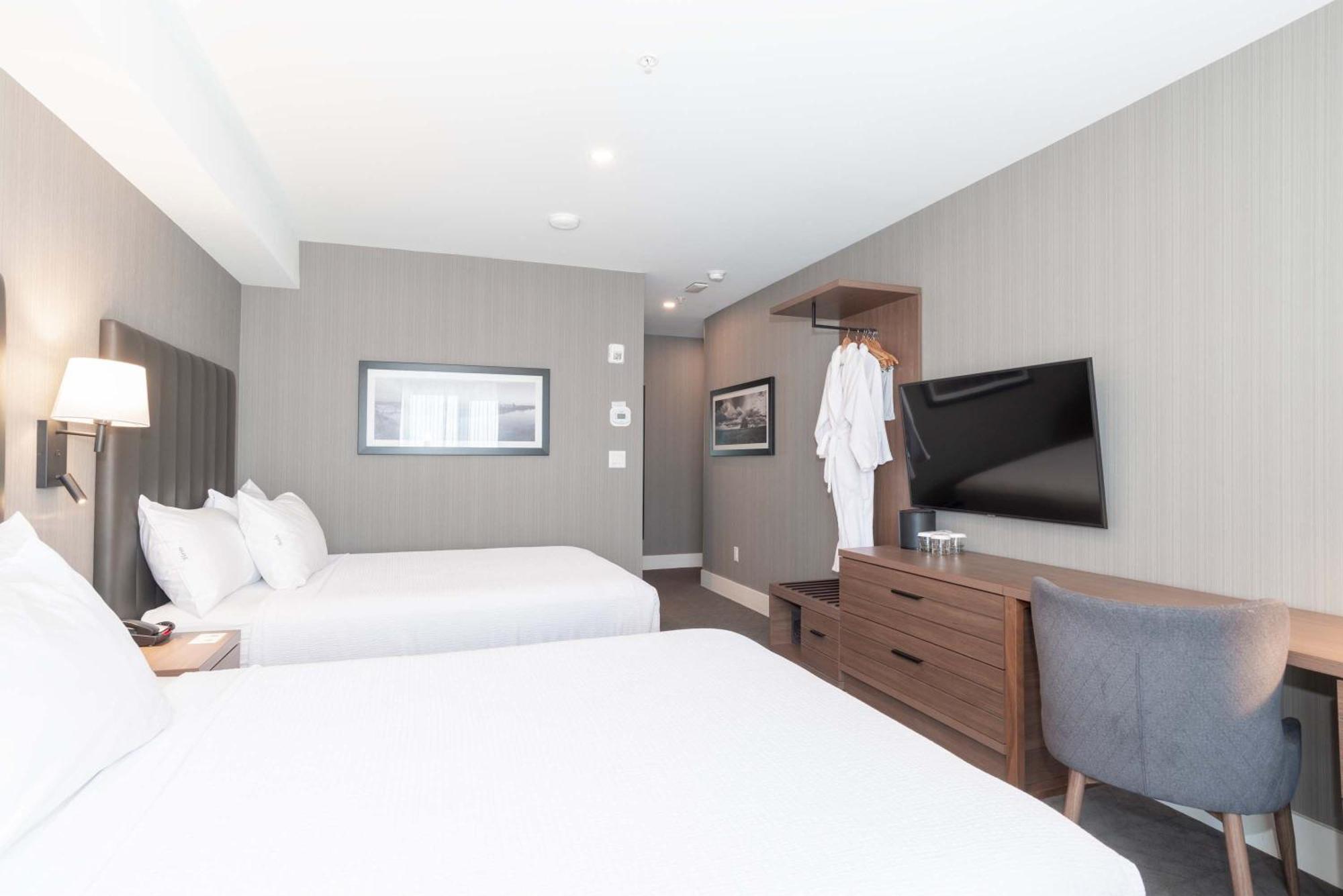 Sandman Signature Saskatoon South Hotel Екстер'єр фото